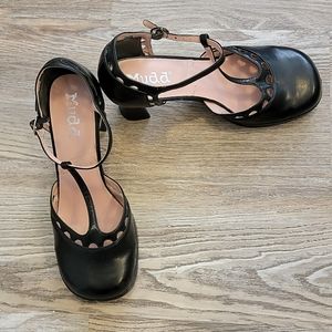 Vintage Mudd Mary Janes